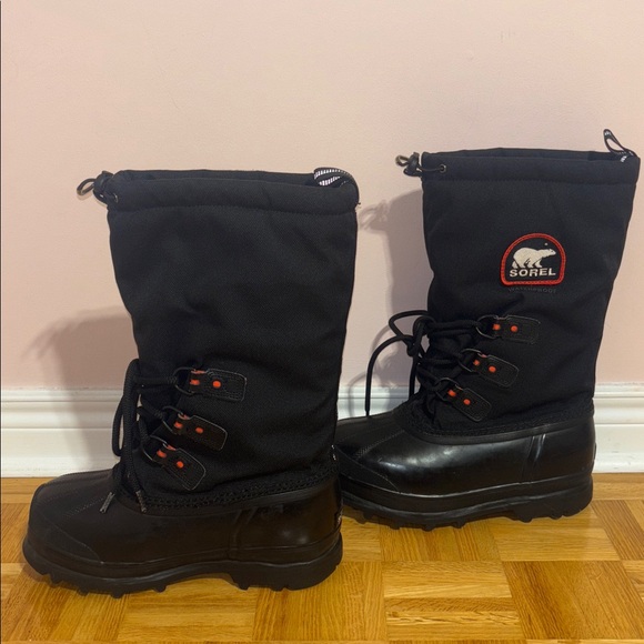 SOREL GLACIER™ XT Waterproof Insulated Women's Winter Snow Black Boots Size 10 - Picture 7 of 15